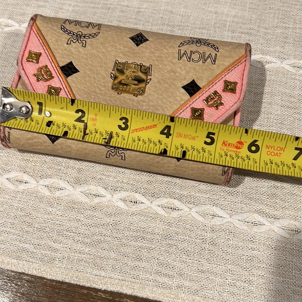 Authentic MCM Wallet - Picture 12 of 16